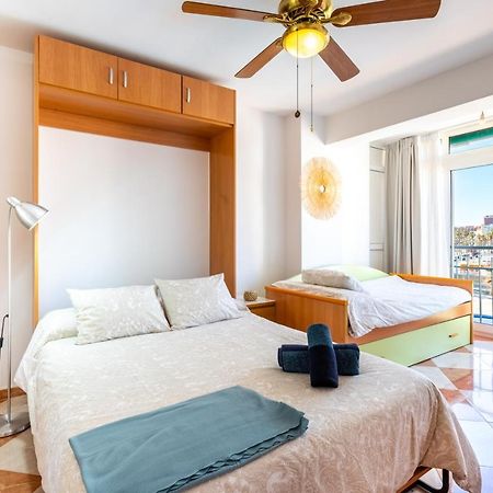 Sunny Seaside Apartment Arroyo De La Miel Bagian luar foto